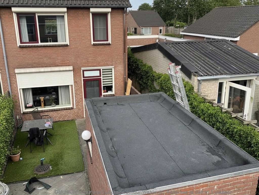 Lekkage Schuur Waalwijk